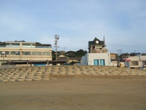 篠島サンサンビーチ　監視所（又の名を篠島音楽祭ステージ）